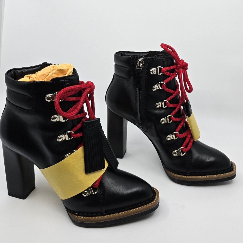 Tods Leather Block Heel Booties - 36 - Picture 6 of 16